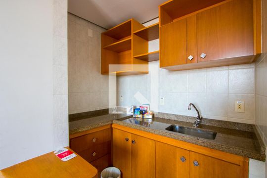Cozinha de kitnet/studio à venda com 1 quarto, 45m² em Centro, Santo André