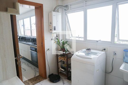Área de Serviço de apartamento à venda com 3 quartos, 120m² em Vila Bastos, Santo André