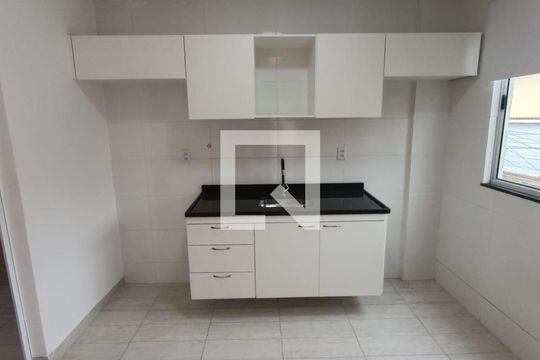 Cozinha de casa para alugar com 1 quarto, 90m² em Parque Pauliceia, Duque de Caxias