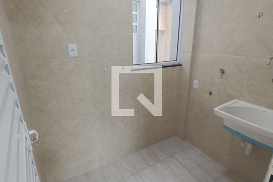 Área de Serviço de casa para alugar com 1 quarto, 90m² em Parque Pauliceia, Duque de Caxias