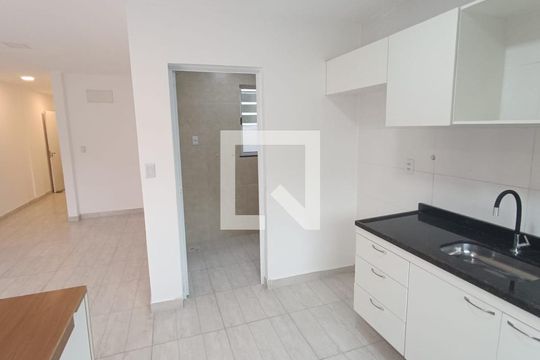 Cozinha de casa para alugar com 1 quarto, 90m² em Parque Pauliceia, Duque de Caxias