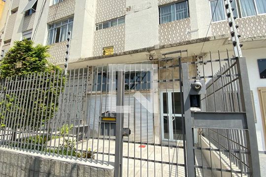 Fachada do Prédio  de apartamento à venda com 2 quartos, 62m² em Mooca, São Paulo