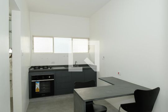 Cozinha de apartamento à venda com 2 quartos, 80m² em Jardim Paulista, São Paulo