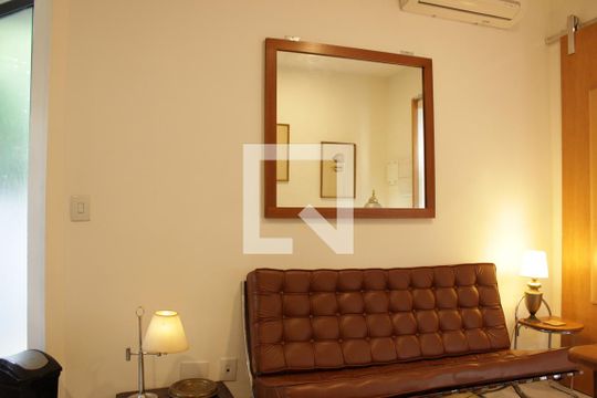 Sala de apartamento à venda com 1 quarto, 47m² em Pinheiros, São Paulo