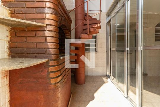 Área Gourmet de casa para alugar com 4 quartos, 185m² em Vila das Mercês, São Paulo