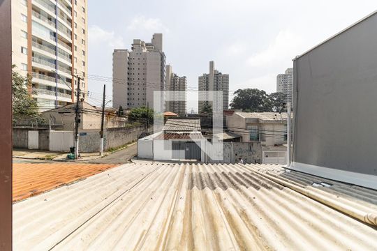 Vista de casa para alugar com 4 quartos, 185m² em Vila das Mercês, São Paulo