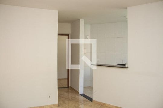 Sala de apartamento para alugar com 1 quarto, 70m² em Água Santa, Rio de Janeiro