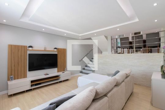 Sala de casa à venda com 3 quartos, 100m² em Vila Rio de Janeiro, Guarulhos