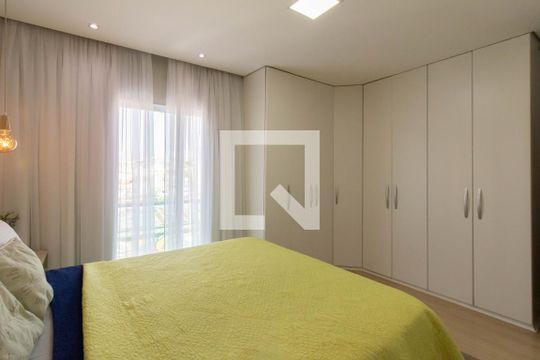 Suíte de casa à venda com 3 quartos, 100m² em Vila Rio de Janeiro, Guarulhos