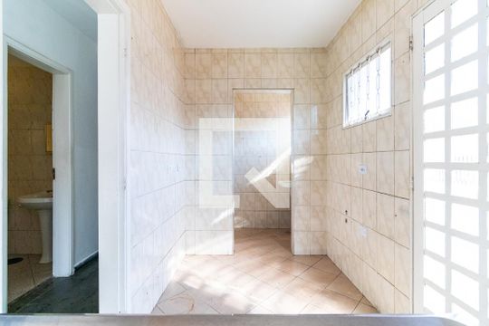 Cozinha de casa para alugar com 2 quartos, 90m² em Cidade Ademar, São Paulo