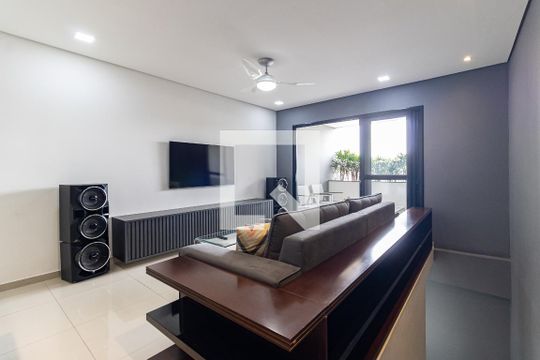 Sala de casa à venda com 3 quartos, 200m² em São João Climaco, São Paulo