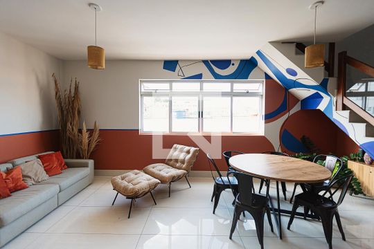 Sala de apartamento à venda com 4 quartos, 230m² em Carlos Prates, Belo Horizonte