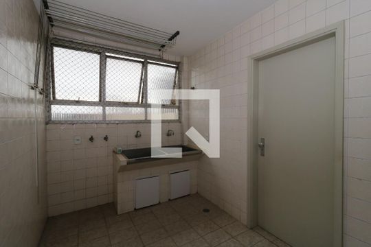 Área de Serviço de apartamento à venda com 3 quartos, 150m² em Vila Bastos, Santo André