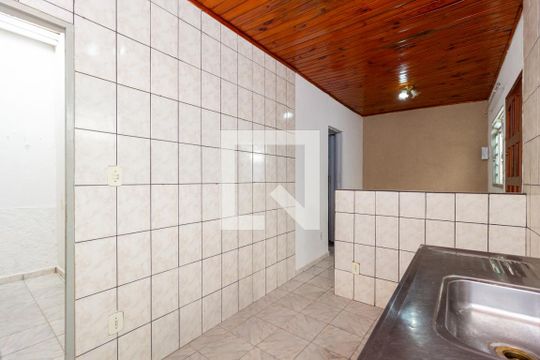 Cozinha de casa para alugar com 1 quarto, 40m² em Vila Oratório, São Paulo
