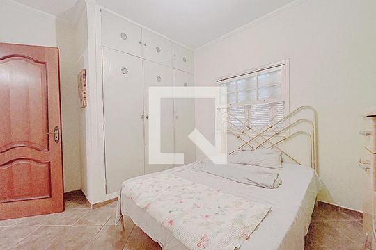 Quarto 1 de casa à venda com 3 quartos, 150m² em Vila Nova Teixeira, Campinas