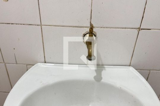 Banheiro  de casa à venda com 5 quartos, 175m² em Vila do Encontro, São Paulo