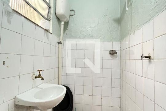 Banheiro  de casa à venda com 5 quartos, 175m² em Vila do Encontro, São Paulo