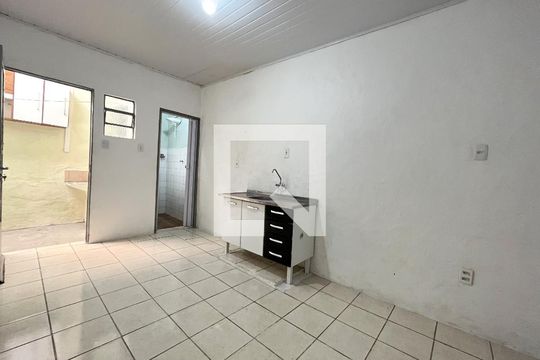 Cozinha  de casa à venda com 5 quartos, 175m² em Vila do Encontro, São Paulo