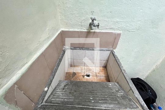 Área de Serviço de casa à venda com 5 quartos, 175m² em Vila do Encontro, São Paulo