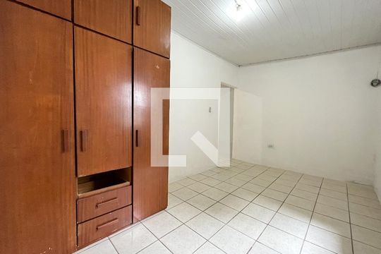 Quarto  de casa à venda com 5 quartos, 175m² em Vila do Encontro, São Paulo