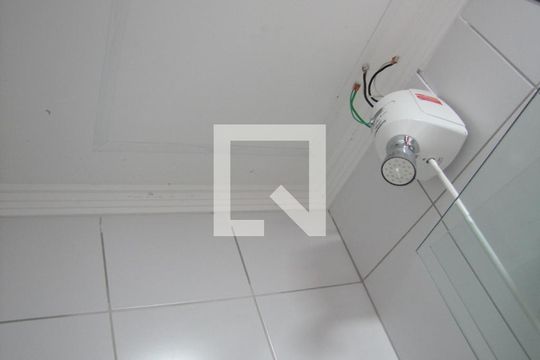 Banheiro de apartamento para alugar com 2 quartos, 33m² em Vila Pierina, São Paulo
