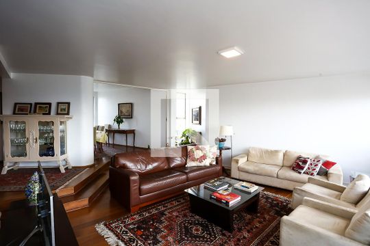 Sala 1 de apartamento à venda com 4 quartos, 220m² em Vila Sonia, São Paulo