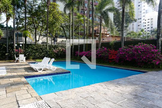 Área comum - Piscina de apartamento à venda com 4 quartos, 220m² em Vila Sonia, São Paulo
