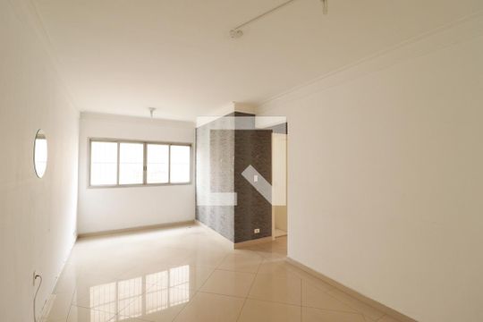 Sala de apartamento para alugar com 2 quartos, 85m² em Vila Paulicéia, São Paulo