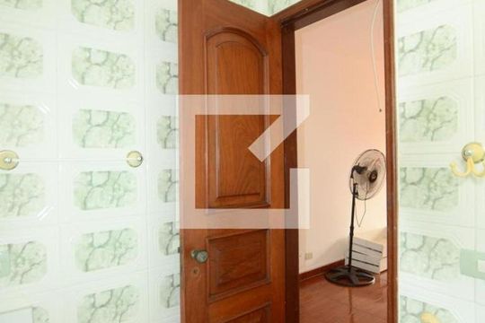 Banheiro da Suite 1 de casa de condomínio à venda com 4 quartos, 300m² em Vila Kosmos, Rio de Janeiro