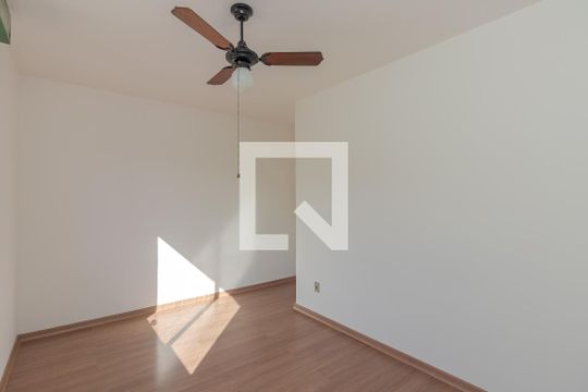 Quarto 2 de apartamento à venda com 2 quartos, 60m² em Higienópolis, Porto Alegre