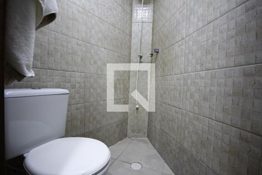 Banheiro de casa à venda com 1 quarto, 65m² em Vila Dom Pedro I, São Paulo