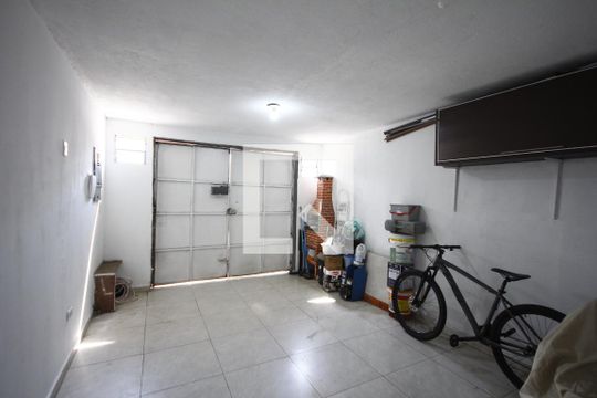 Garagem de casa à venda com 1 quarto, 65m² em Vila Dom Pedro I, São Paulo