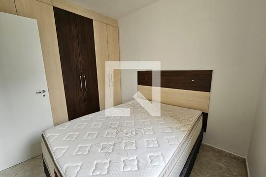 Quarto 1 de apartamento para alugar com 2 quartos, 47m² em Jardim Ampliacao, São Paulo