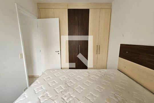 Quarto 1 - Armários de apartamento para alugar com 2 quartos, 47m² em Jardim Ampliacao, São Paulo