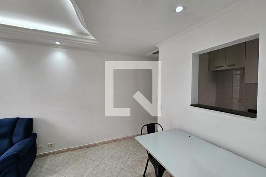Sala  de apartamento para alugar com 2 quartos, 47m² em Jardim Ampliacao, São Paulo