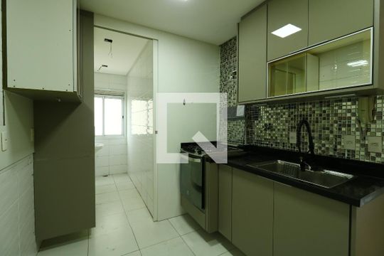 Cozinha de apartamento para alugar com 2 quartos, 60m² em Vila Pires, Santo André