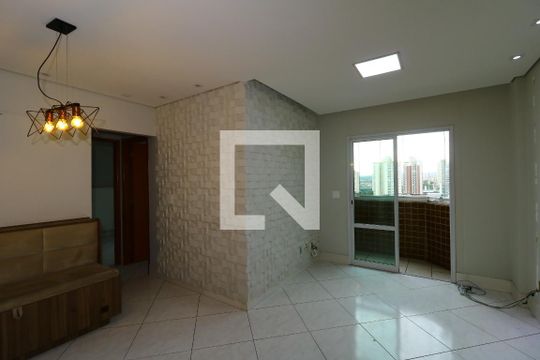 Apartamento para alugar com 2 quartos, 60m² em Vila Pires, Santo André