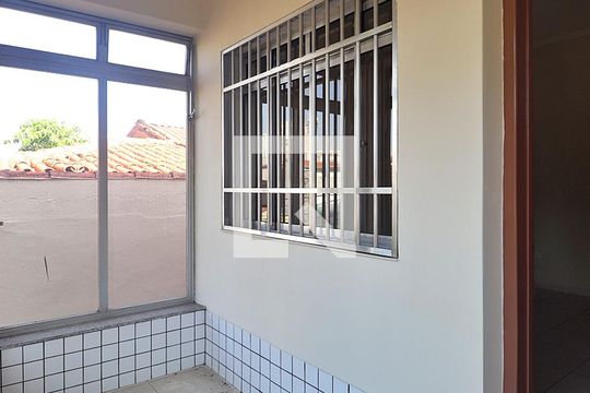 Área Externa de casa à venda com 2 quartos, 60m² em Vila Sao Pedro, Santo André