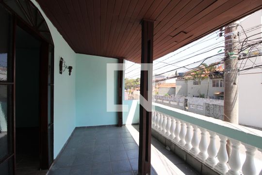 Varanda de casa à venda com 1 quarto, 30m² em Vila Regente Feijó, São Paulo