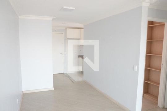 Sala de apartamento à venda com 2 quartos, 49m² em Jardim das Flores, Osasco