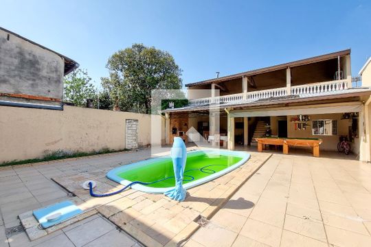 Quintal de casa para alugar com 4 quartos, 400m² em Jardim Paulista, São José dos Campos