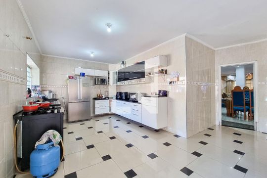 Cozinha de casa para alugar com 4 quartos, 400m² em Jardim Paulista, São José dos Campos