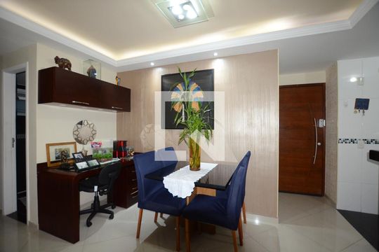 Sala de apartamento para alugar com 2 quartos, 49m² em Campinho, Rio de Janeiro
