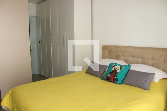 Quarto de kitnet/studio à venda com 1 quarto, 48m² em Barra Funda, São Paulo