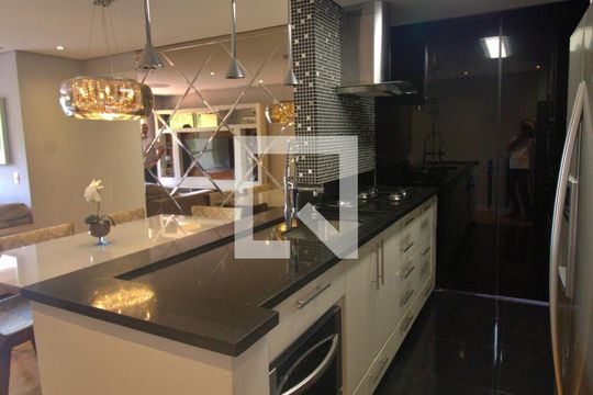 Cozinha de apartamento para alugar com 3 quartos, 96m² em Jardim Ampliacao, São Paulo