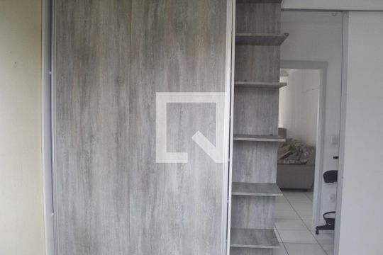 Suíte 1 de casa de condomínio para alugar com 2 quartos, 51m² em Terra Nova, Viamão