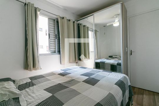 Dormitório 1 de apartamento para alugar com 2 quartos, 49m² em Vila Moreira, São Paulo