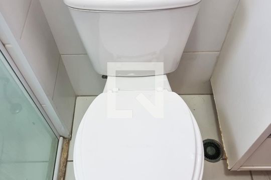 Banheiro de apartamento para alugar com 2 quartos, 70m² em Jardim Veneza, São José dos Campos