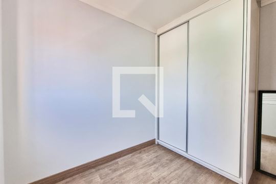 Quarto de apartamento para alugar com 2 quartos, 70m² em Jardim Veneza, São José dos Campos