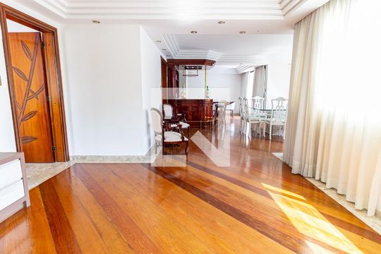 Sala de apartamento para alugar com 4 quartos, 260m² em Vila Prudente, São Paulo